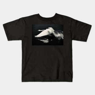 Swan 3 / Swiss Artwork Photography Kids T-Shirt